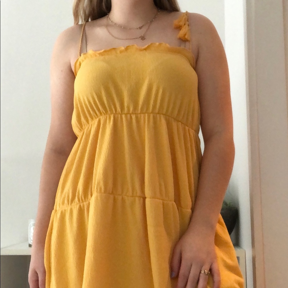 Gorgeous yellow summer dress from Topshop